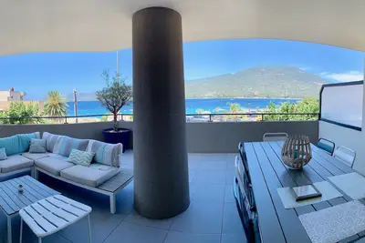 Image de Locbil Splendide T4 Tout Confort A 20m De La Plage