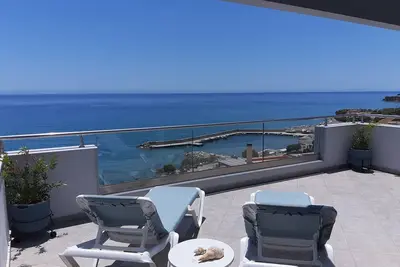 Image de Modern Apartment, sunny, with a unique view of the Cretan sea! ! !