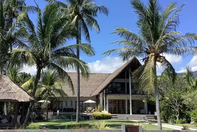 Image de Holiday home directly on the north Bali beach, including staff