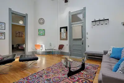 Image de Historic comfy loft in the heart of Salida! View calendar