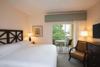 Image de 2 Br Family Villa resort with 7 pools, mini-golf only 5. 9 miles from Disneyworld