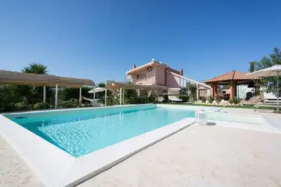 Image de Maison de vacances Punta Secca pour 1 - 9 personnes avec 4 chambres à coucher - Maison de vacances