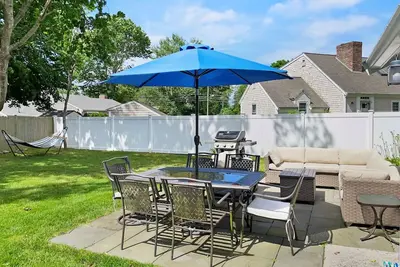 Image de Tide the Knot: Cozy Cape w/ Yard & Central A/C