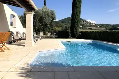 Image de Mas en pleine nature pour 10 personnes - Vue magnifique