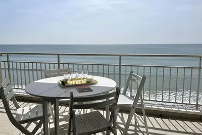 Image de Studio cabine 4 pers, vue mer, balcon, parking, accès plage