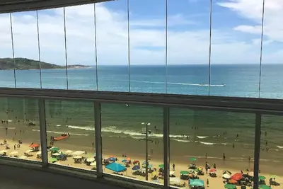 Image de Apt Beira Mar. luxo, w / 3 Rooms / 1 suite, w / 2 Garage