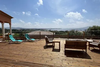 Image de Villa avec piscine spa à débordement vue imprenable