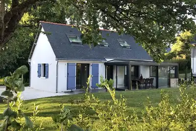 Image de Charmante maison au calme d'un jardin proche des plages