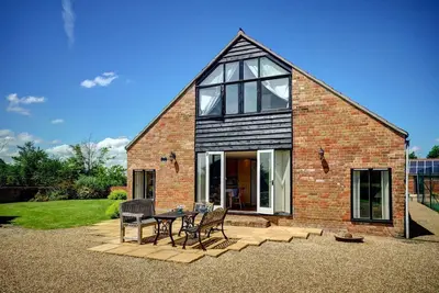 Image de East Green Farm Cottages - The Dairy - sleeps 6 guests in 3 bedrooms