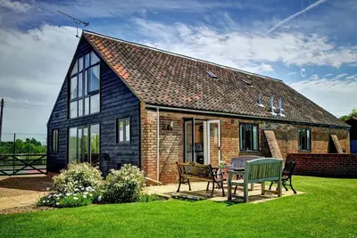 Image de East Green Farm Cottages - The Hayloft - sleeps 6 guests in 3 bedrooms