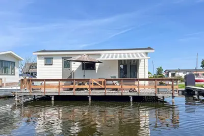 Image de Maison au bord du lac Ă Breukelen