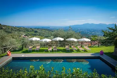 Image de Podere Alte, maison de campagne avec piscine privée, vue, WiFi