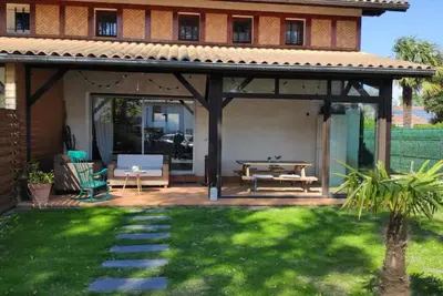 Image de Quiet house near beach and forest