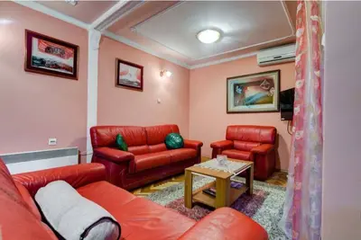 Image de Magestic Lake - Spacious 2bd Apartment