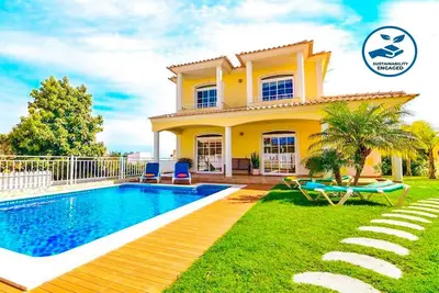 Image de Sea view, Bbq, games & heatable private pool