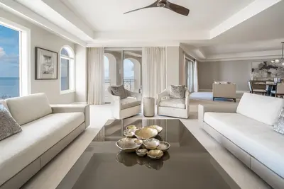 Image de Renovated 207 South Oceanfront Residence Located at The Ritz-Carlton