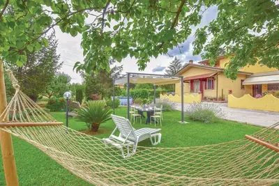 Image de House in Versilia with 4 rooms, parking and pool