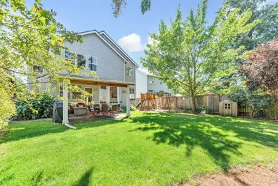 Image de 4br Retreat | Patio, Playground, Firepit + Bbq