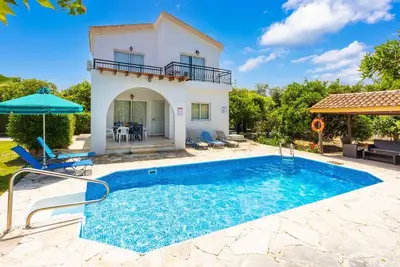 Image de Sun Beach Villa - Deux Chambres Villa, Couchages 6