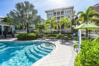 Image de Sunset Margarita - Pet Condo Near Anna Maria w/ Pool, Bikes & Easy Beach Access