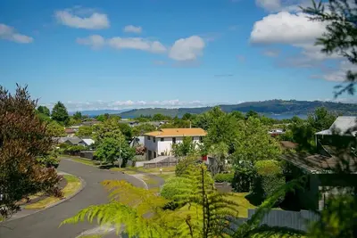 Image de Mountain Views - Stay 3 nights pay for 2!