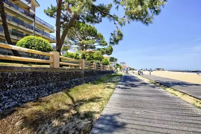 Image de Arcachon, Proche Centre (400 M Du Chateau Deganne - Casino) : Acces Prive A La Plage!
