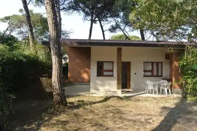 Image de Maison de vacances Lignano Pineta pour 1 - 6 personnes avec 2 chambres à coucher - Maison de vacance