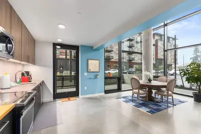 Elegant design meets optimal location amid the natural beauty of Downtown Redmond.
