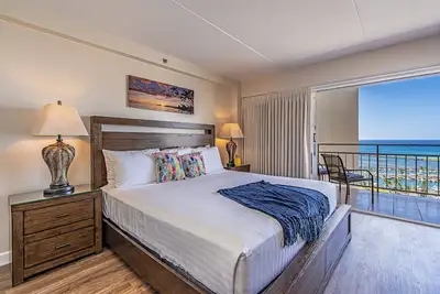 Image de Ocean-Marina Views Dream Vacation at Ilikai Hotel w/Spectacular Amenities