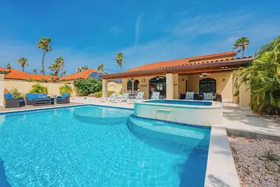 Image de Simple Pleasures Beautiful 3br/3ba Villa in Tds with private pool and Jacuzzi.