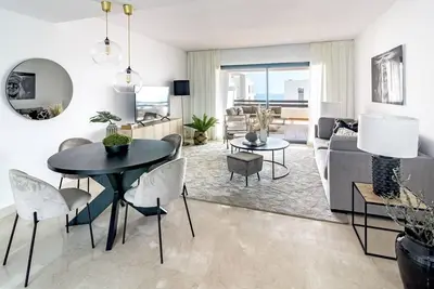 Image de Djc- Modern 2 bedroom apartment close to beach