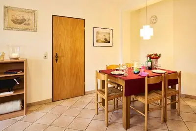 Image de To the large orchard (apartment no. 2)