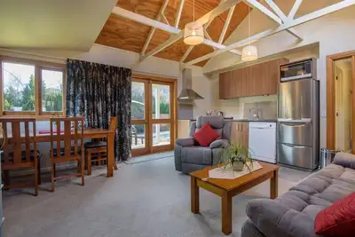 Image de Gorgeous Two-Bedroom Apartment below Coronet Peak