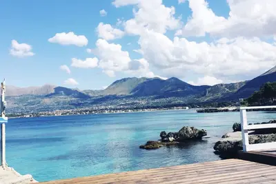 Image de Seafront bungalows within an exclusive complex