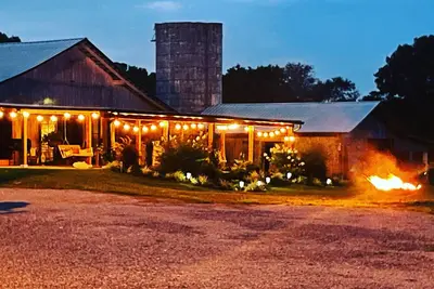 Image de Carolyn’s Acres Farm & Incredible Mountain Views