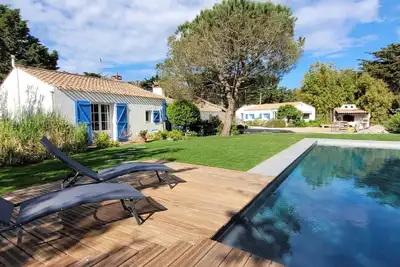 Image de Charmante maison avec piscine, au cœur des marais