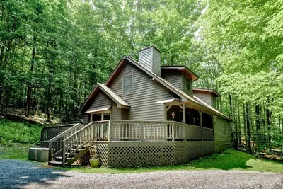 Image de Harvest Moon - 712 Cabin Mountain Road