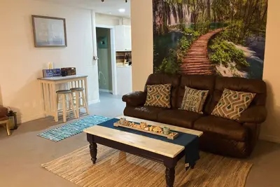 Image de The Lazy River & The Blue Lagoon: 2 homes for 1 price. Sleeps up to 18 guests.