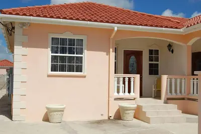 Image de 2 Bedroom Apartment Plover Court Apartments