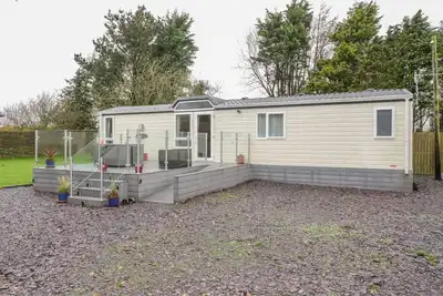 Image de Banadlen Lodge, pet friendly, with a garden in Benllech