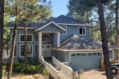 Image de remodeled flagstaff home with awesome game room