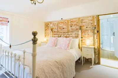 Image de Oast Barn Cottage by Bloom Stays - 2 guests in 1 bedroom