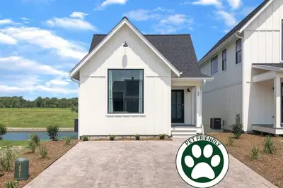 Image de Last Call Never | 3 Bed, 2. 5 Bath