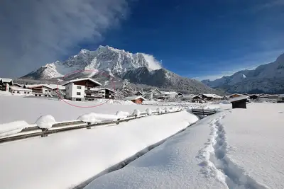 Image de Apartment (3) \"Im Wiesengrund\", in Ehrwald-Zugspitze