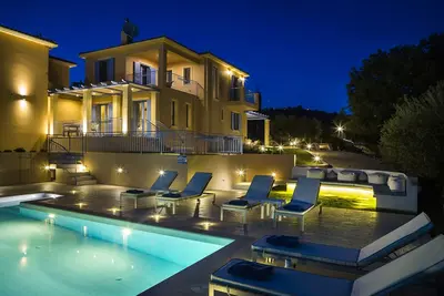 Image de No 2 Forget Me Not Villa with private pool in stunning location