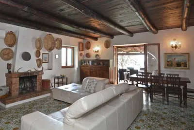 Image de Villa de luxe 7bd 5ba Accès privé à la mer
