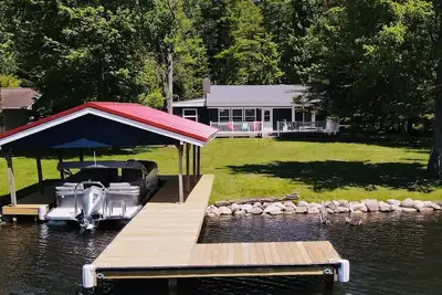 Image de Torch River Cottage ——Pontoon Boat Available!