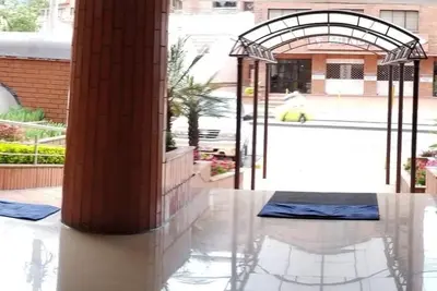 Image de Beautiful condo 3 bedroom apartment 2. 5 bath, minutes from downtown Cuenca