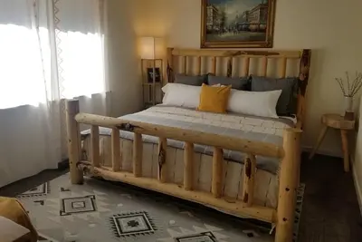 Image de Hot Tub cozy Cabin fire pit Sun River Mt. Bachelor