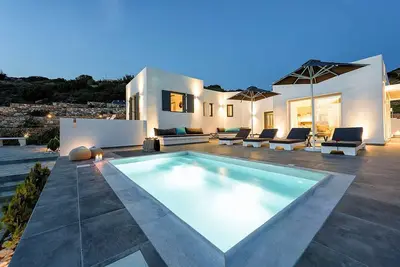Image de New Luxury Villa on Paros